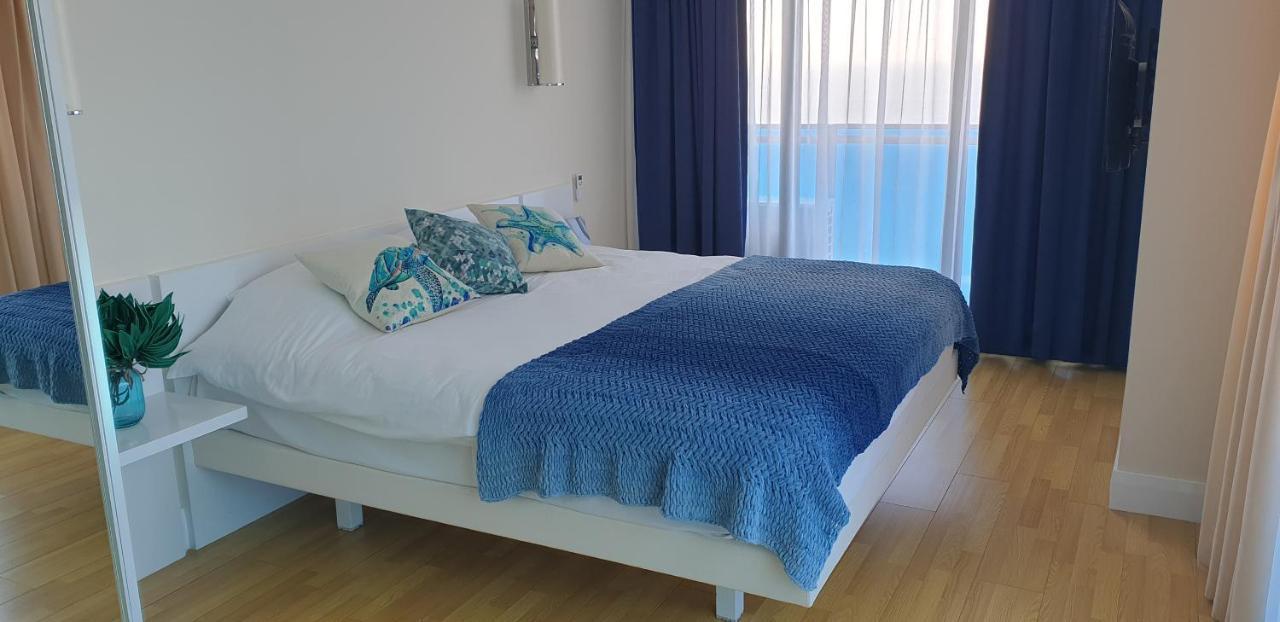 Orbi City Batumi Star Aparthotel Buitenkant foto