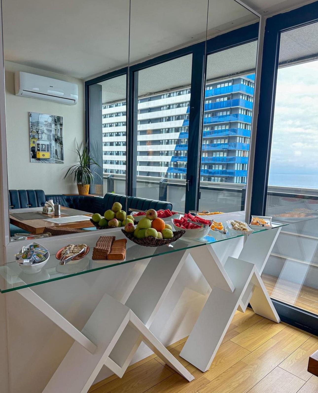 Orbi City Batumi Star Aparthotel Buitenkant foto